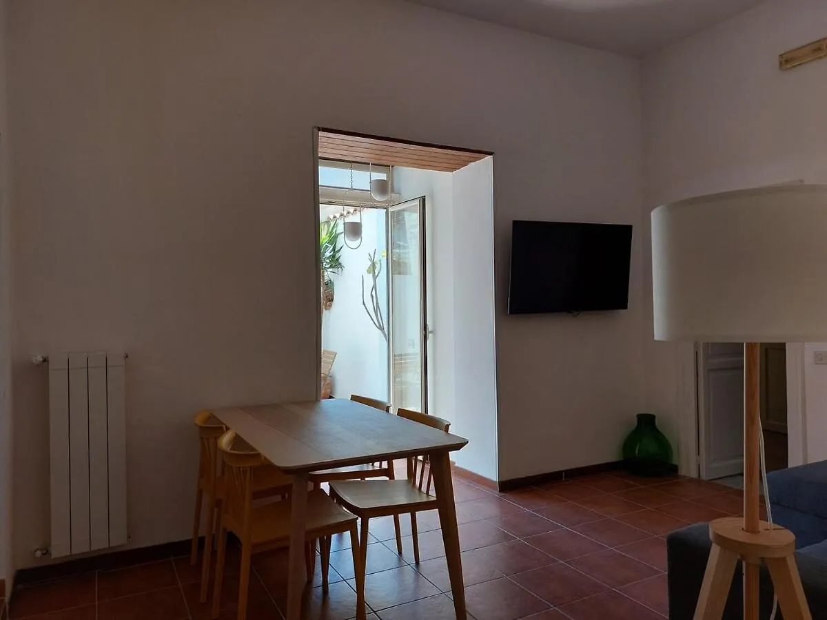 Appartement Volturno 50 à Palerme